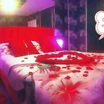 Romantisme Et Glamour 2 Avec Spa , Clim Et Jardin